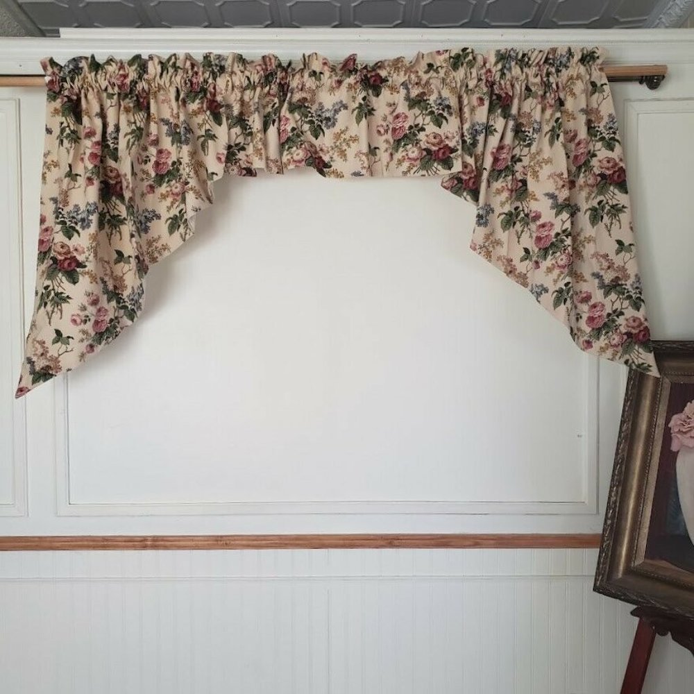 Swag Set & 42" Valance Wide Pocket 86W x 36L Cotton Twill Roses Floral Pattern